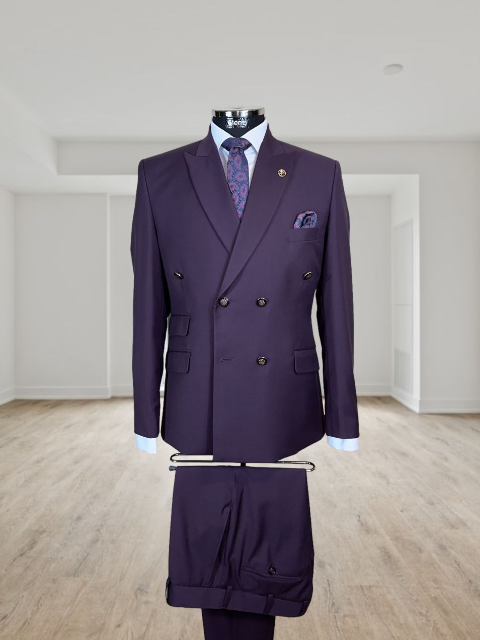 Costum mov din doua piese